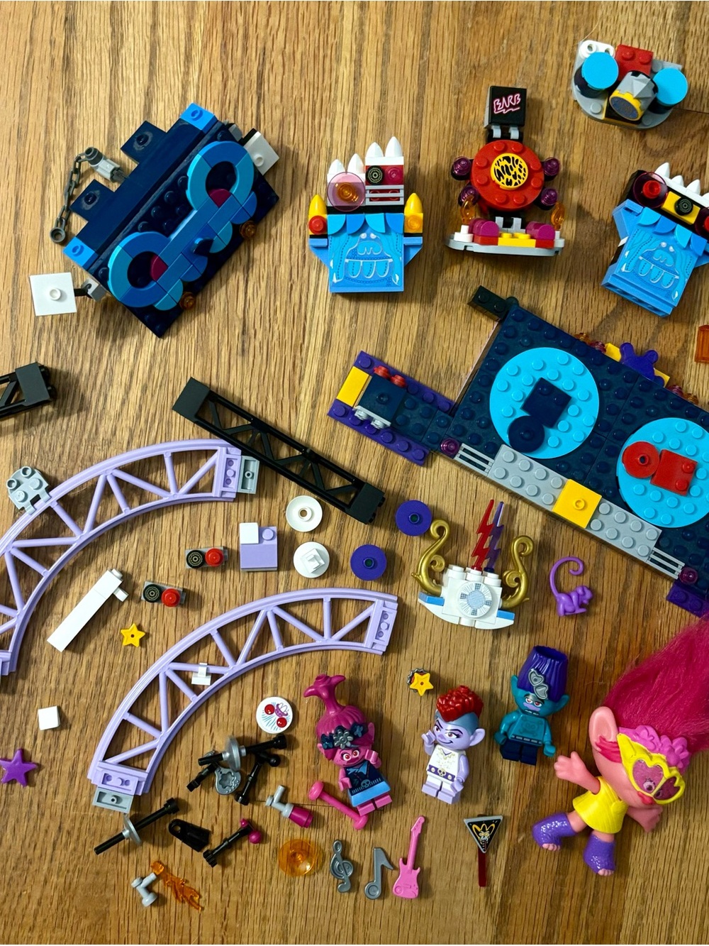Trolls World Tour Rock Concert LEGO Pieces
